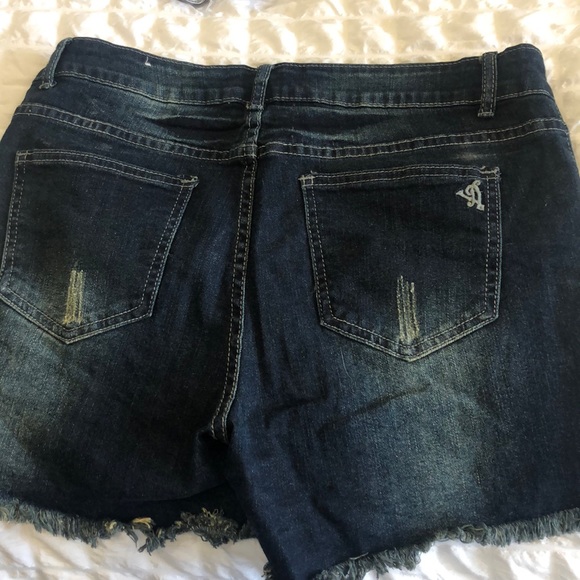 Jeans shorts - Picture 6 of 6